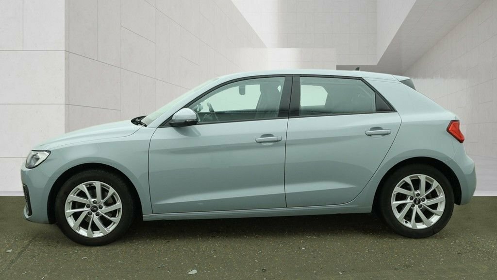 Audi A1 1L Sport RE73TRX Grey #6