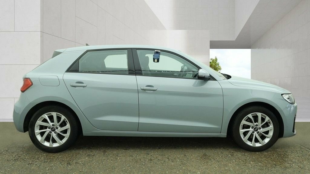 Audi A1 1L Sport RE73TRX Grey #5