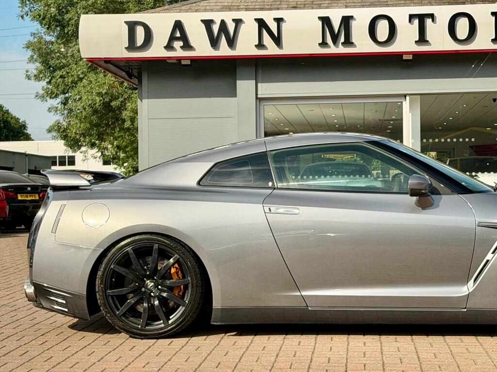 Nissan GT-R Coupe 3.8 V6 Premium Black 4Wd Euro 5 20 Blue #16