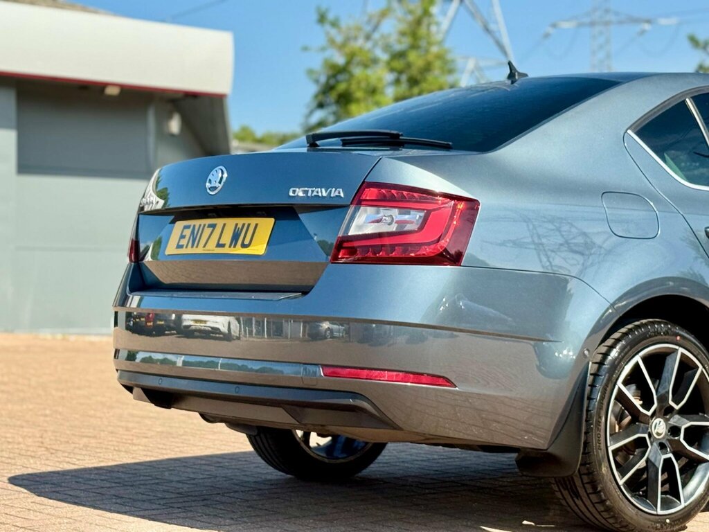 Skoda Octavia 2.0 Tdi Laurin Klement Dsg Euro 6 Ss Grey #2