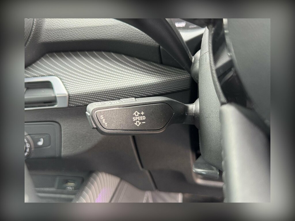 Audi Q2 1.6 Tdi Sport Black #23