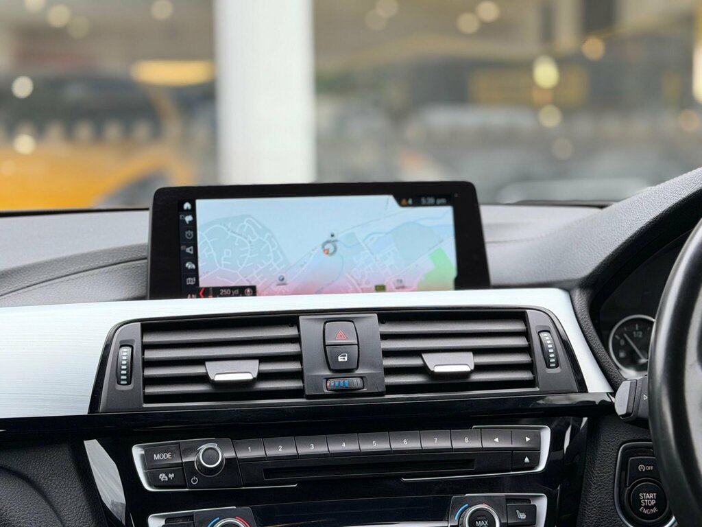 BMW 4 Series Gran Coupe Se White #28
