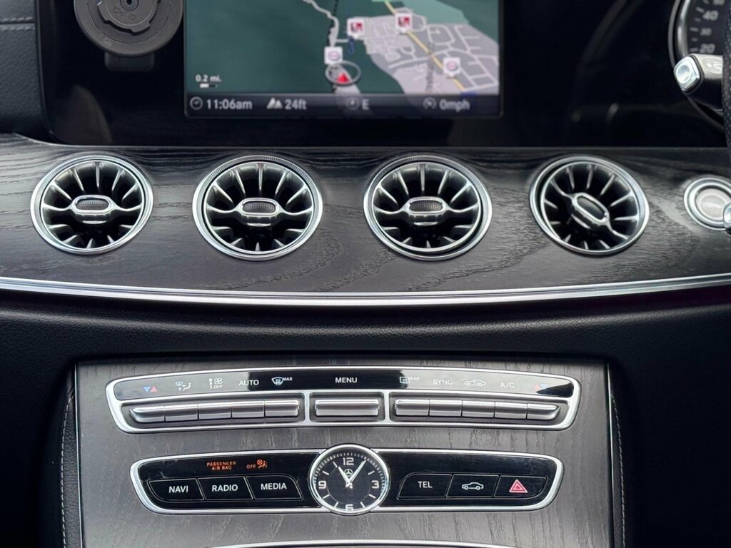Mercedes-Benz E Class E350d Amg Line Premium 9G-tronic Black #30