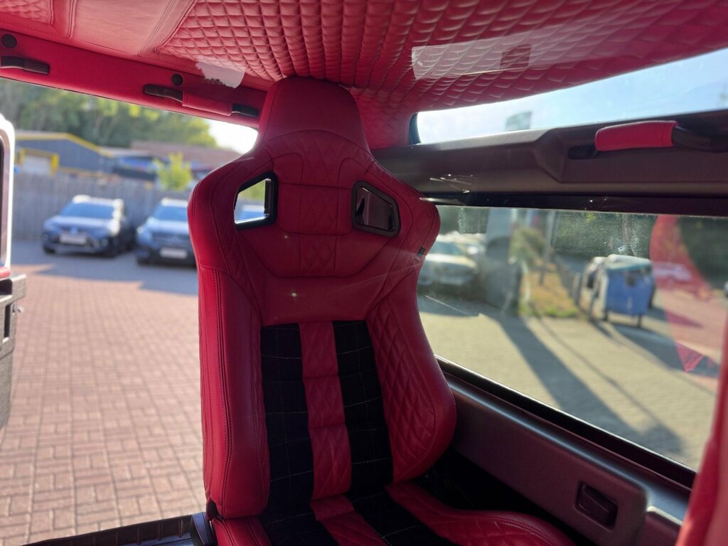 Land Rover Defender 90 2.4L County Silver #29