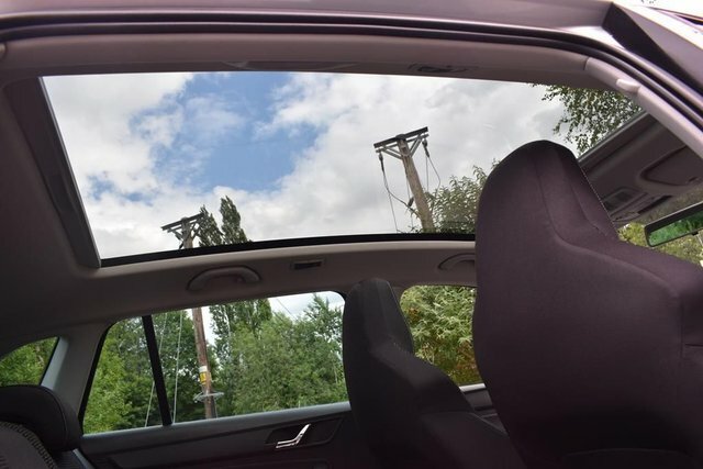 Skoda Rapid Spaceback 1.6 Tdi Se Sport Silver #2