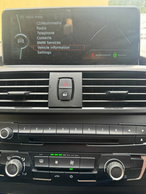 BMW 1 Series 2.0 118D Sport Hatchback Black #3