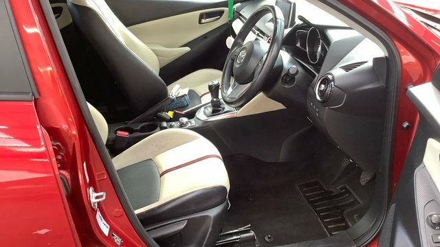 Mazda 2 2 Se-l Nav White #11