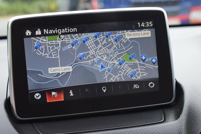 Mazda 2 1.5 Skyactiv-g Sport Nav Red #2