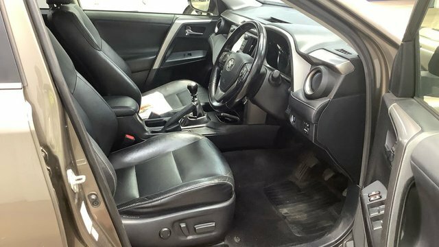 Toyota Rav 4 Active Black #7