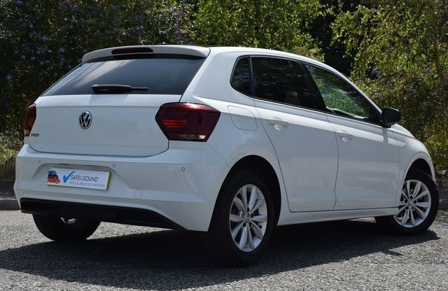 Volkswagen Polo 1.0 Tsi Match Hatchback White #3