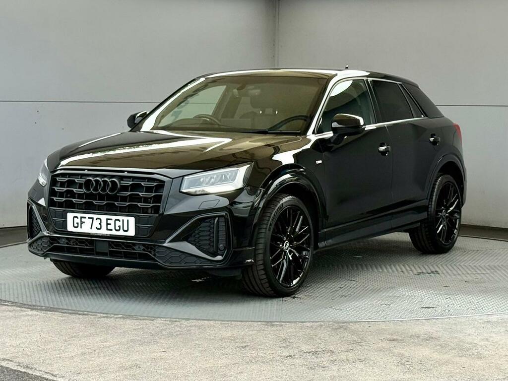 Audi Q2 1.5 Tfsi Cod 35 Black Edition S Tronic 150 Ps F GF73EGU Black #4