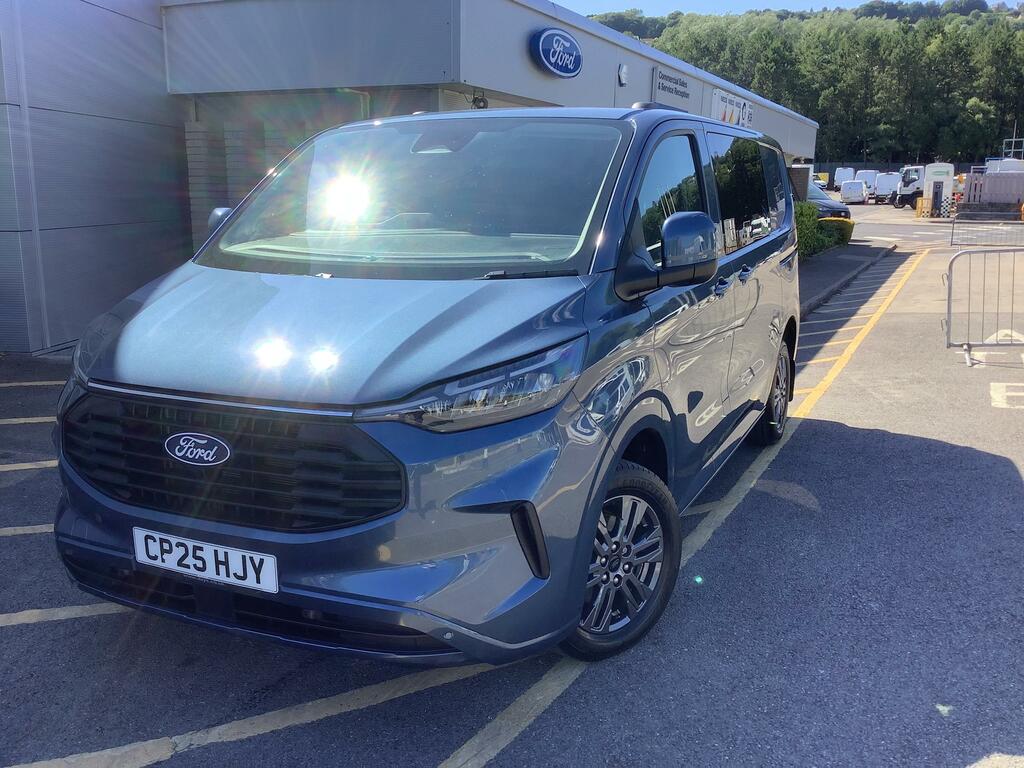 Ford Transit Custom 320 L1 Limited 2.0L Multicab 170Ps Blue
