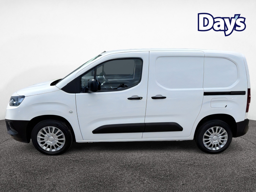Toyota Proace City 1.5 Bluehdi Icon Short Panel Van White #2