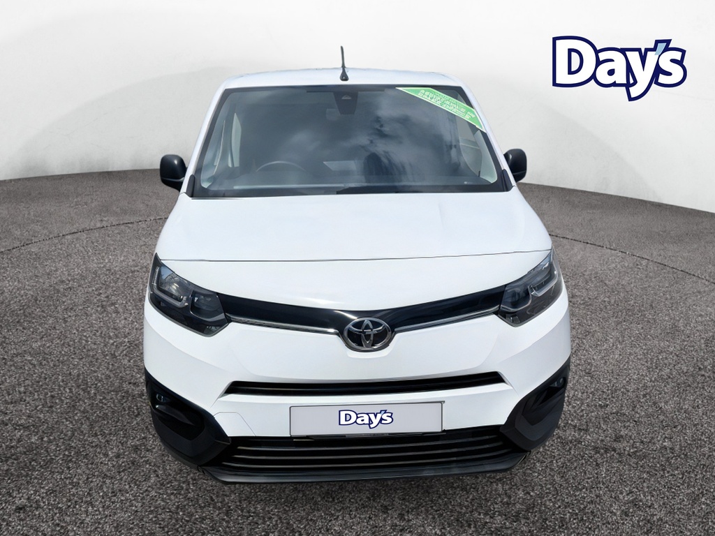 Toyota Proace City 1.5D 75 Active Van White #9
