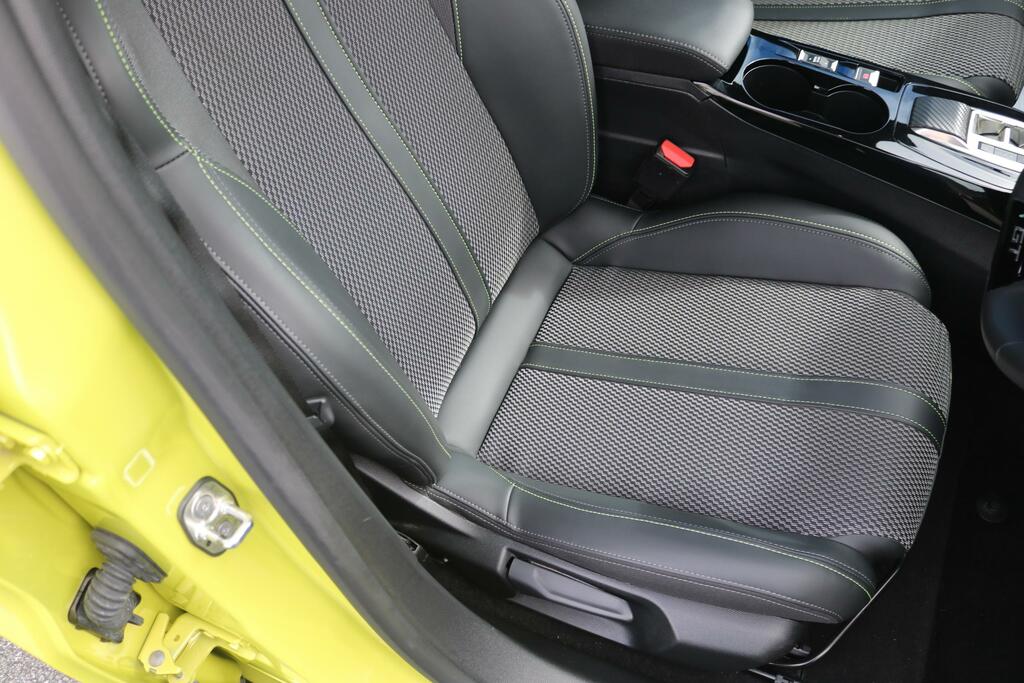 Peugeot e-208 50Kwh Gt 7.4Kw Charger Grey #10
