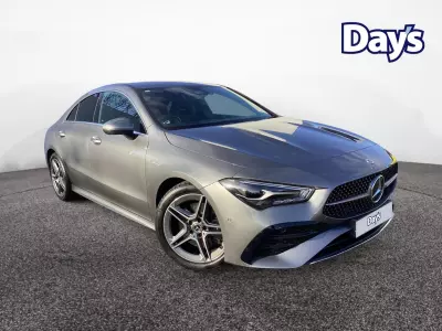 Mercedes-Benz CLA Class 180 Cpe 1.3 136 Amg Line Premium Au Black #1