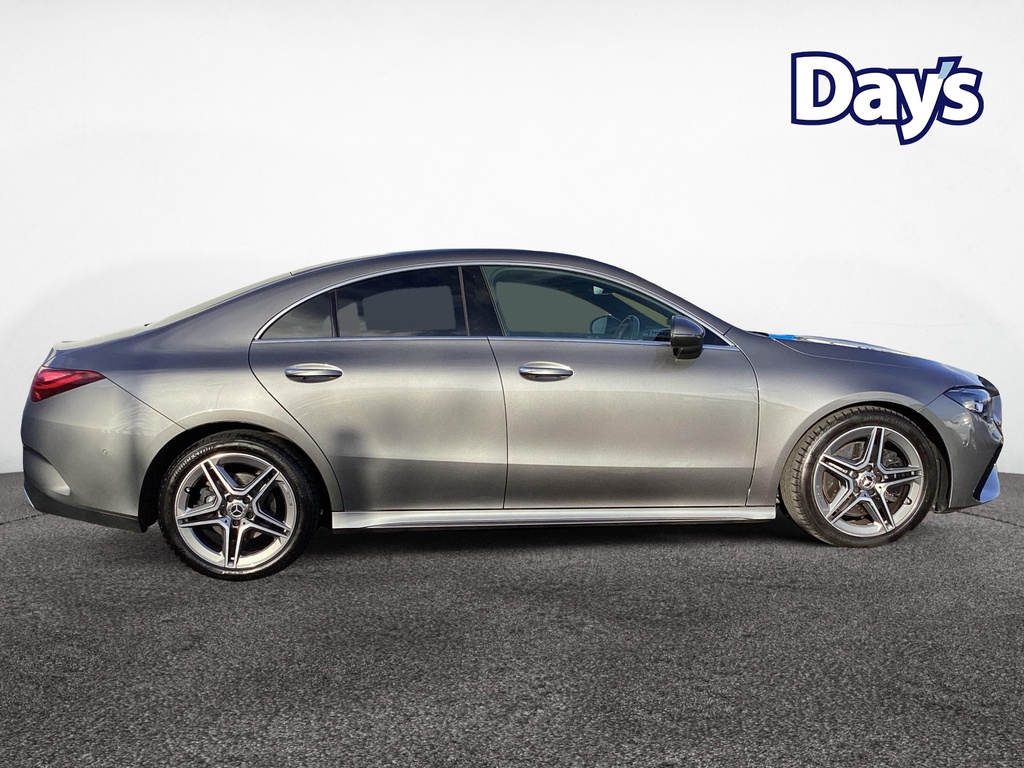 Mercedes-Benz CLA Class 180 Cpe 1.3 136 Amg Line Premium Au Black #10