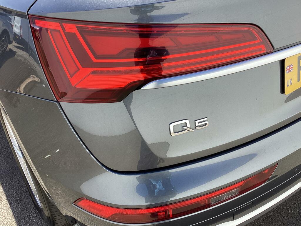 Audi Q5 2.0 Tdi 40 Sport S Tronic Quattro Euro 6 Ss Grey #15