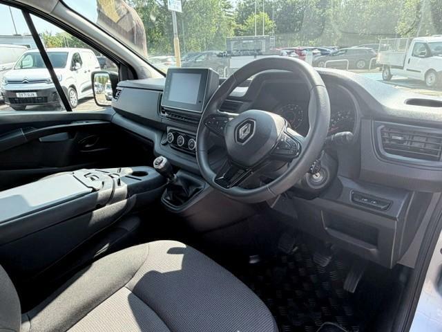 Renault Trafic Sl28 Dci Blue130 Sport Swb Low Roof 21528 Grey #9