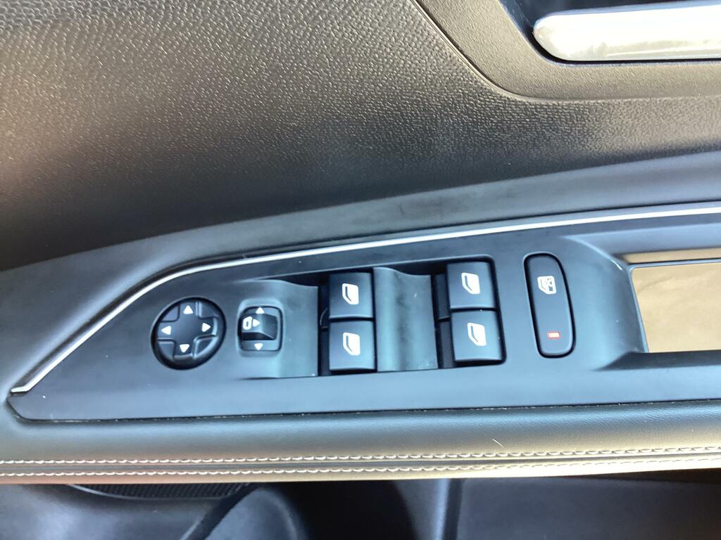 Peugeot 3008 1.6 Bluehdi 120 Gt Line Red #13