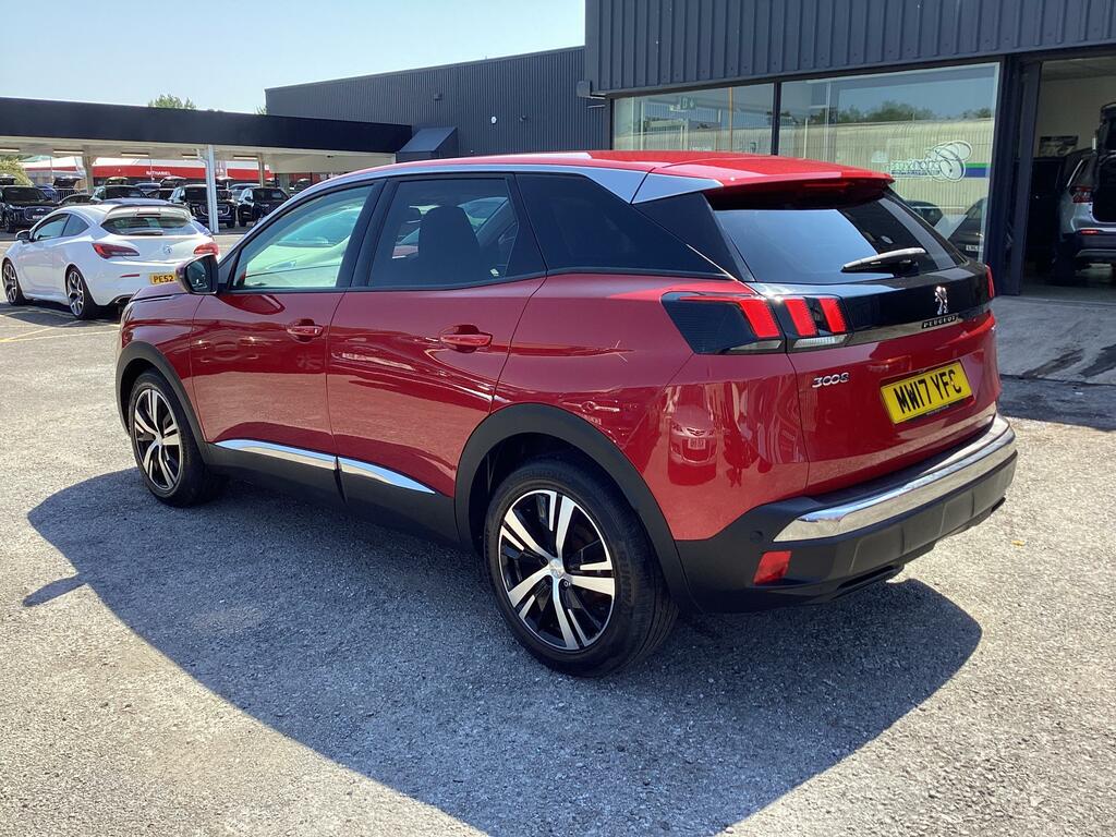 Peugeot 3008 1.2 Puretech Allure Suv Eat Euro 6 Ss Red #6