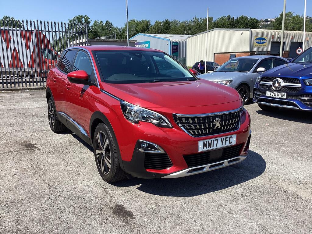 Peugeot 3008 1.2 Puretech Allure Suv Eat Euro 6 Ss Red #2