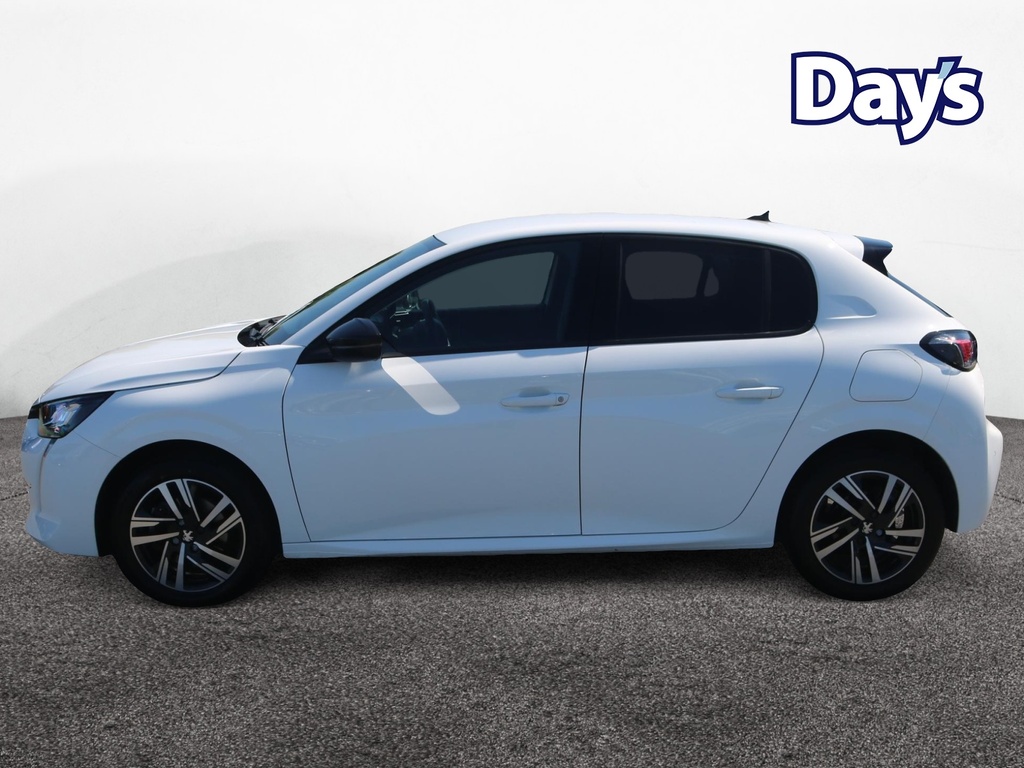 Peugeot 208 1.2 Puretech Allure Premium Hatchback White #4