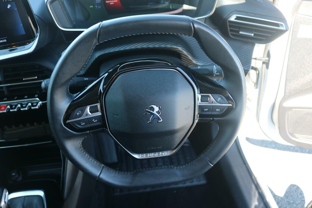 Peugeot 208 1.2 Puretech Allure Premium Eat Euro 6 Ss #13