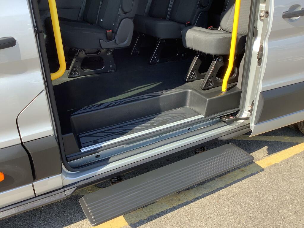 Ford Transit Custom 460 L4 H3 Leader 17 Seat Minibus 2.0L 130Ps Silver #5
