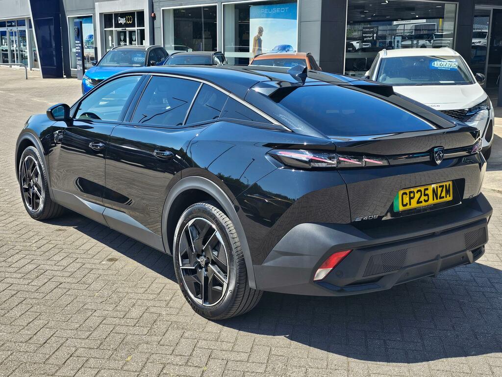 Peugeot 408 58Kwh Gt Fastback 210 Ps Black #5