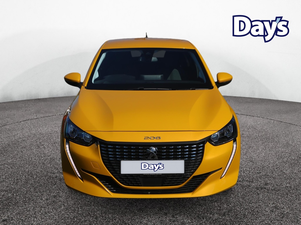 Peugeot 208 1.2 Puretech Allure Premium Hatchback M Yellow #2
