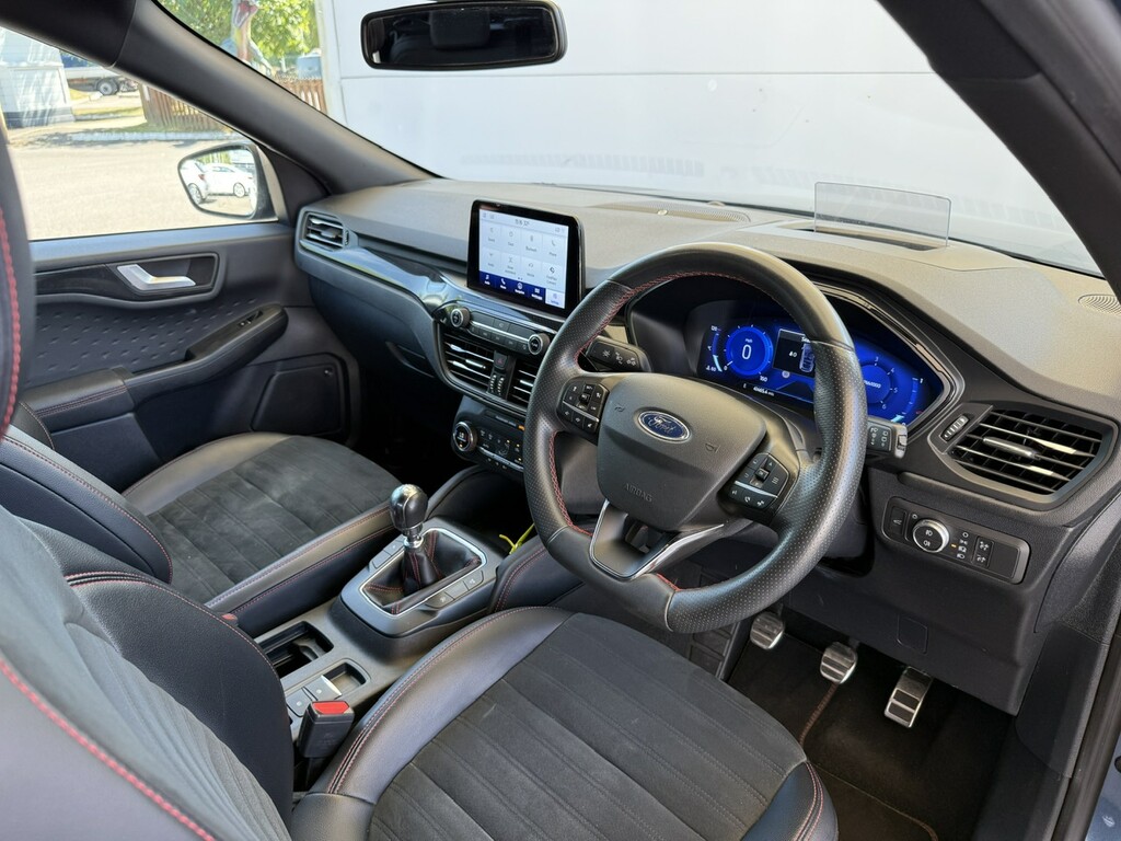 Ford Kuga Hatchback Silver #20
