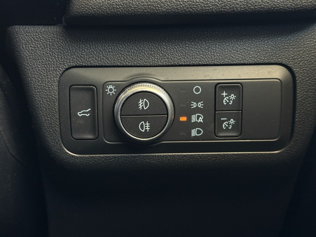 Ford Kuga Hatchback Silver #35