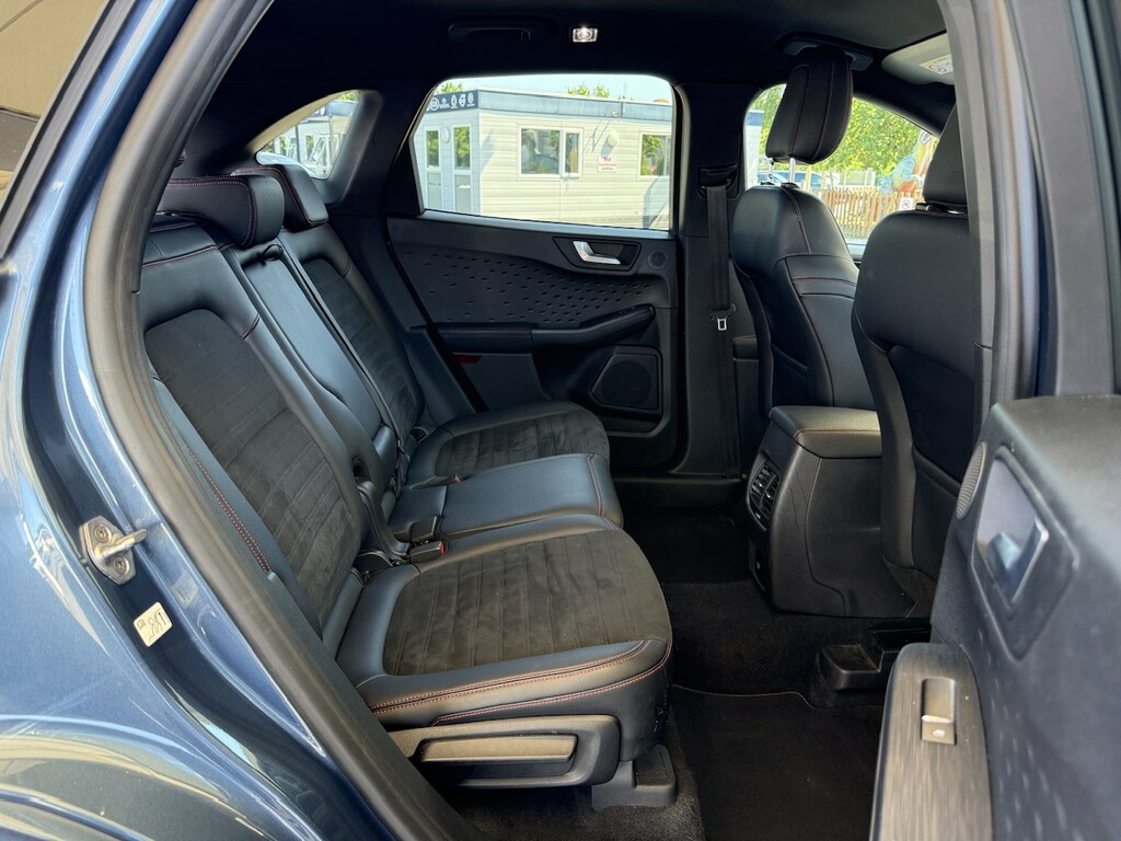 Ford Kuga Hatchback Silver #17