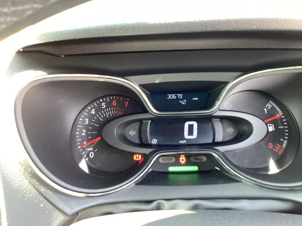 Renault Captur 1.5 Dynamique S Nav Dci 90 Bhp Black #15
