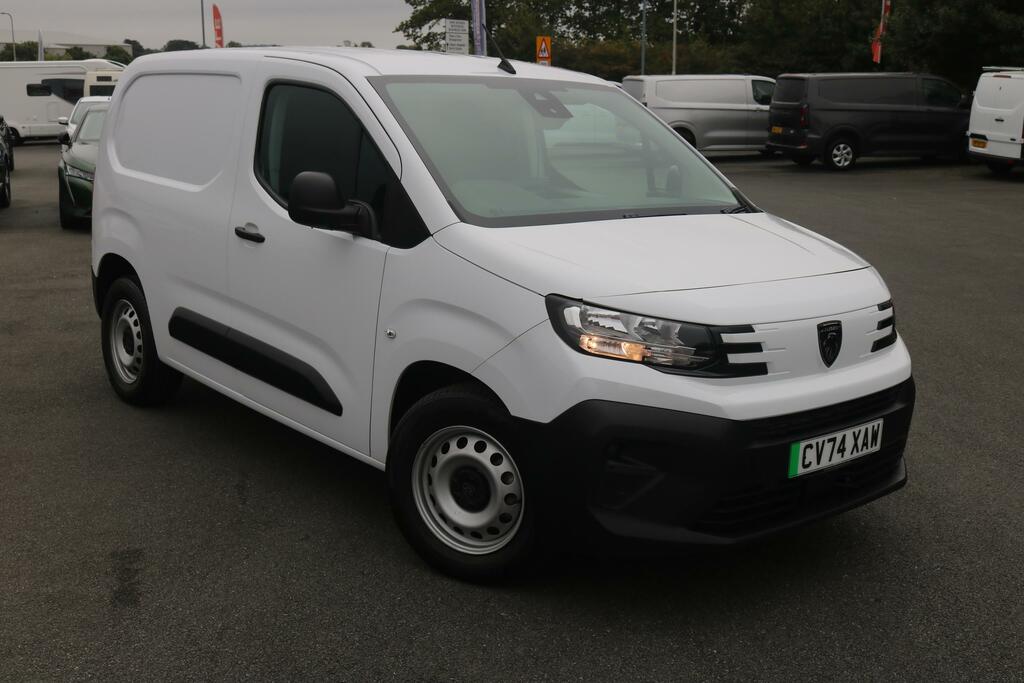 Peugeot E-Partner 800 52Kwh Professional Standard Panel Van Elec White