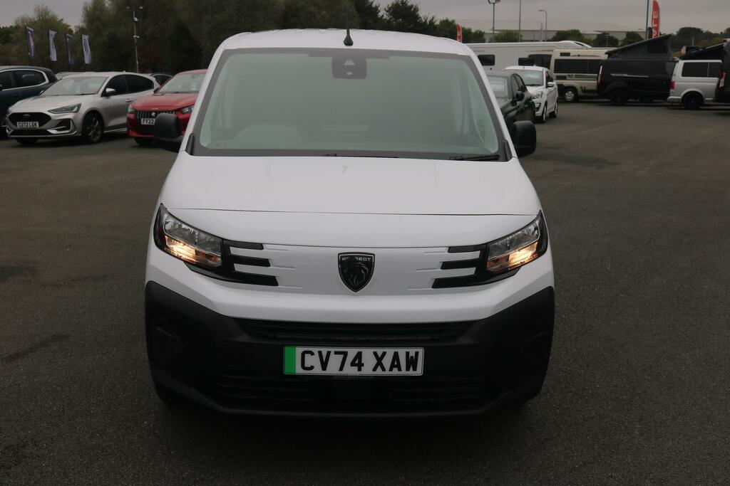 Peugeot E-Partner 800 52Kwh Professional Standard Panel Van Elec White #2