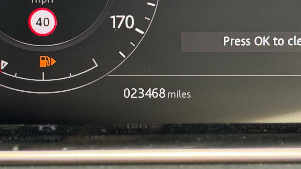 Land Rover Range Rover Evoque R-dynamic Se 1.5 12.2Kwh P300e Plug-in White #2