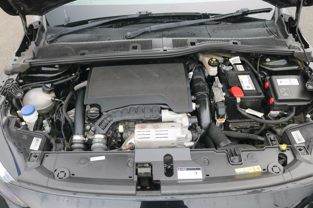 Peugeot 208 208 Active Premium Puretech Ss Black #22