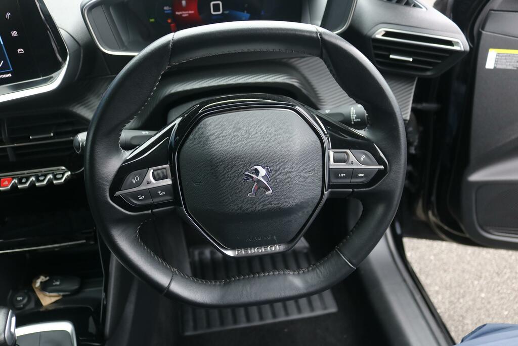 Peugeot 208 208 Active Premium Puretech Ss Black #13