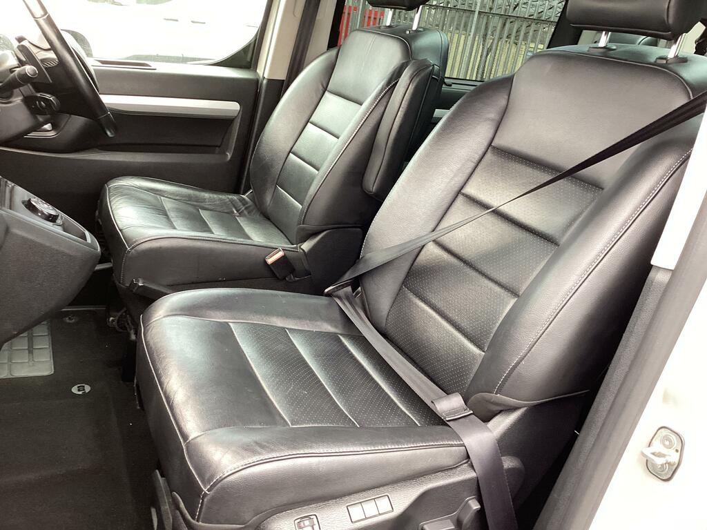 Citroen SpaceTourer Bluehdi Feel M Ss Silver #33
