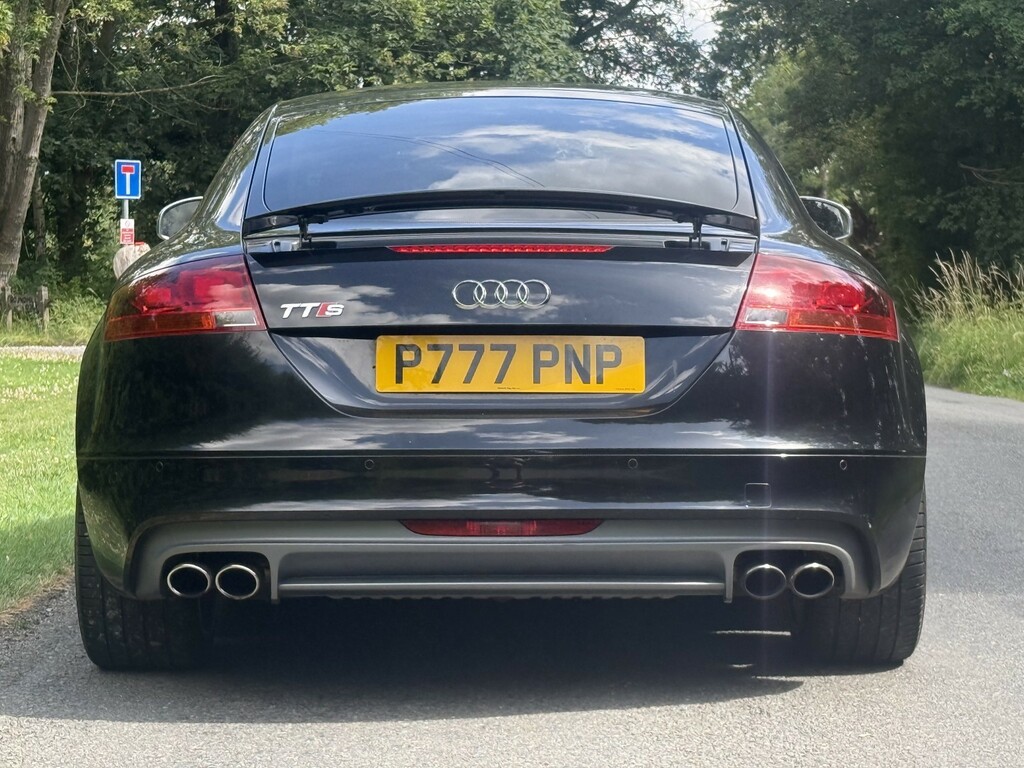 Audi TTS 2.0 Tfsi Black Edition Black #3
