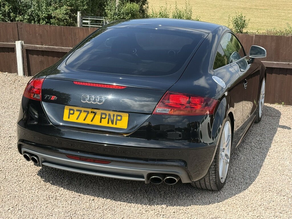 Audi TTS Tfsi Black Edition Coupe White #23