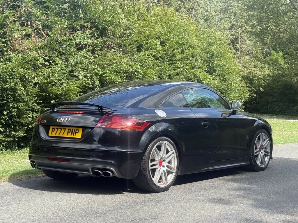 Audi TTS 2.0 Tfsi Black Edition Black #2
