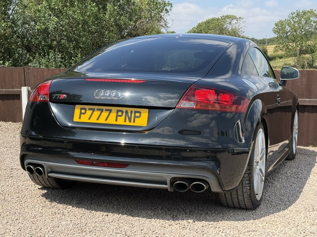 Audi TTS Tfsi Black Edition Coupe White #22