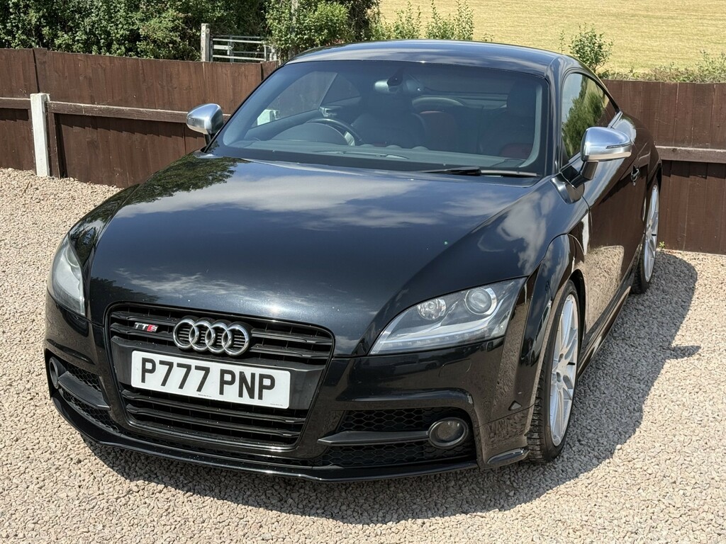 Audi TTS Tfsi Black Edition Coupe White #10