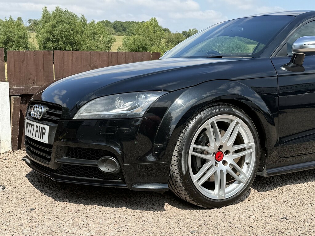 Audi TTS Tfsi Black Edition Coupe White #15