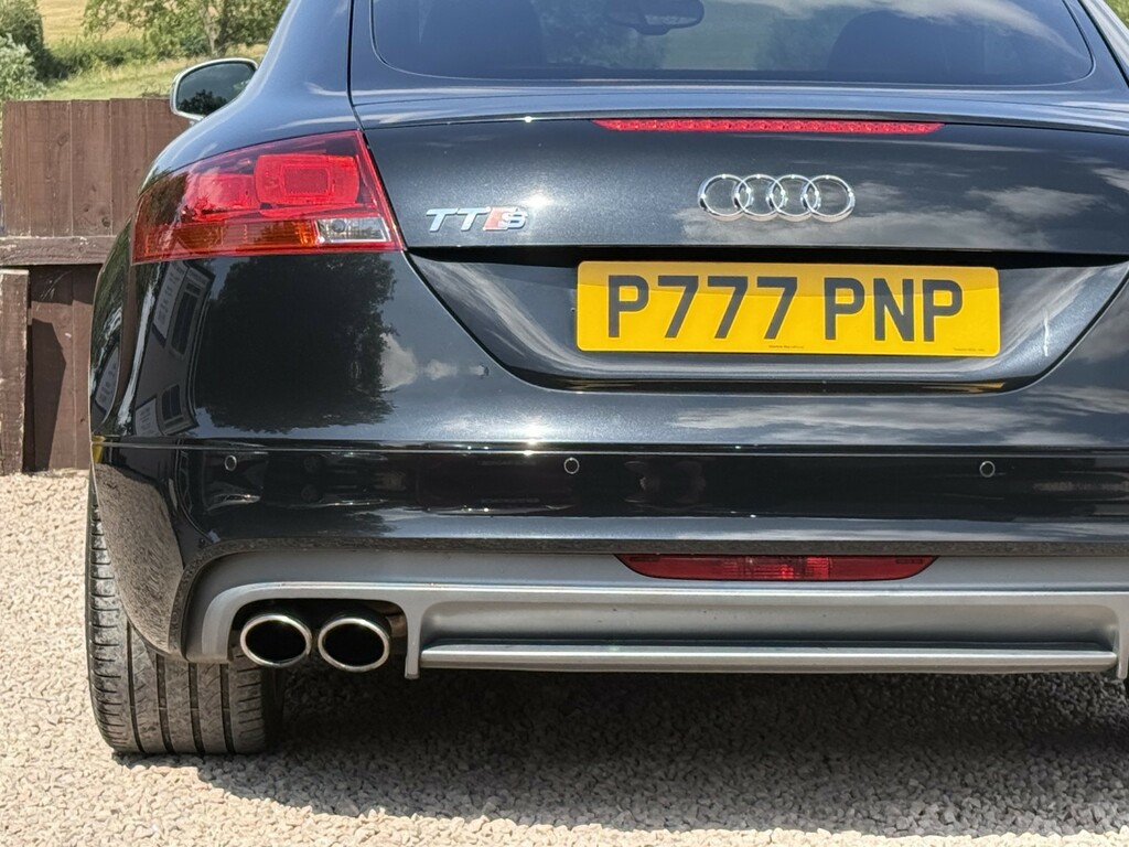 Audi TTS Tfsi Black Edition Coupe White #21