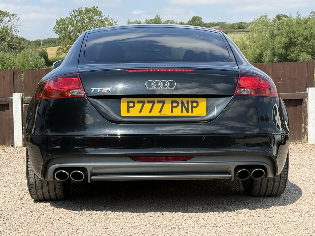 Audi TTS Tfsi Black Edition Coupe White #20