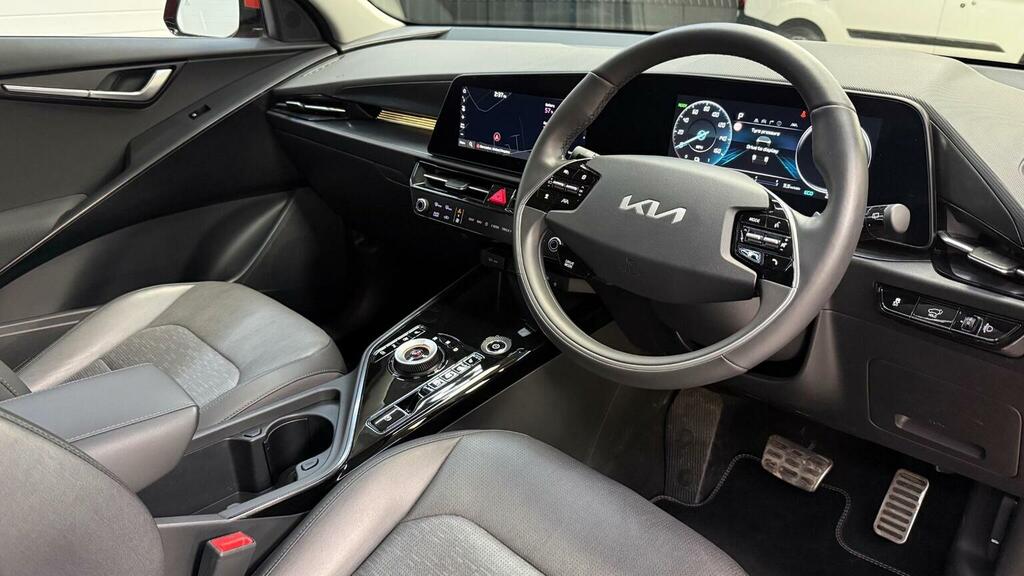 Kia e-Niro Suv 64.8Kwh 4 202323 NJ23LPX Orange #3